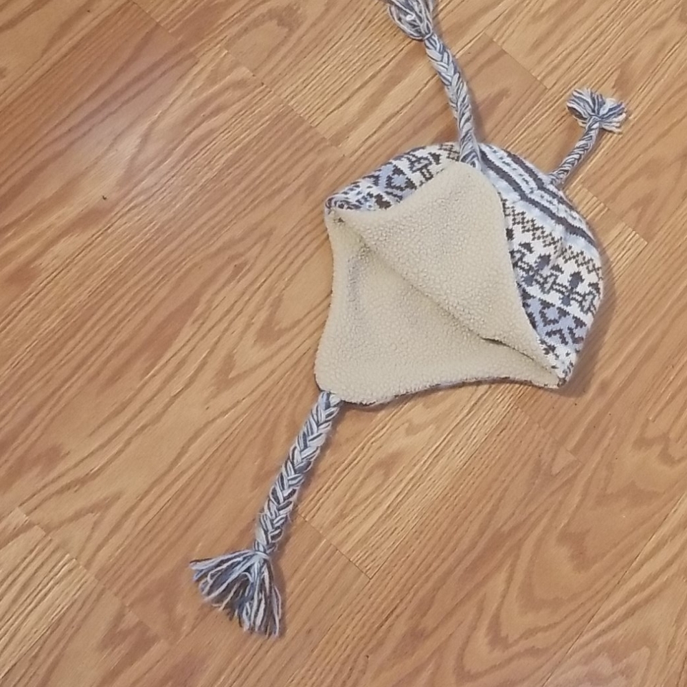 REI beanie - Picture 3 of 7